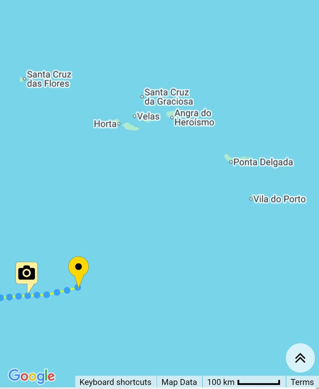 Yacht tracker with marker in sea getting close to Azores islands